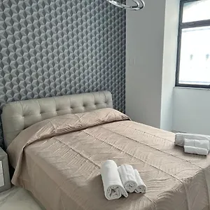 https://the-house-of-agata.taorminaitalyhotels.com