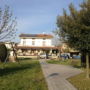 http://house-degli-angeli.hotels-perugia.com